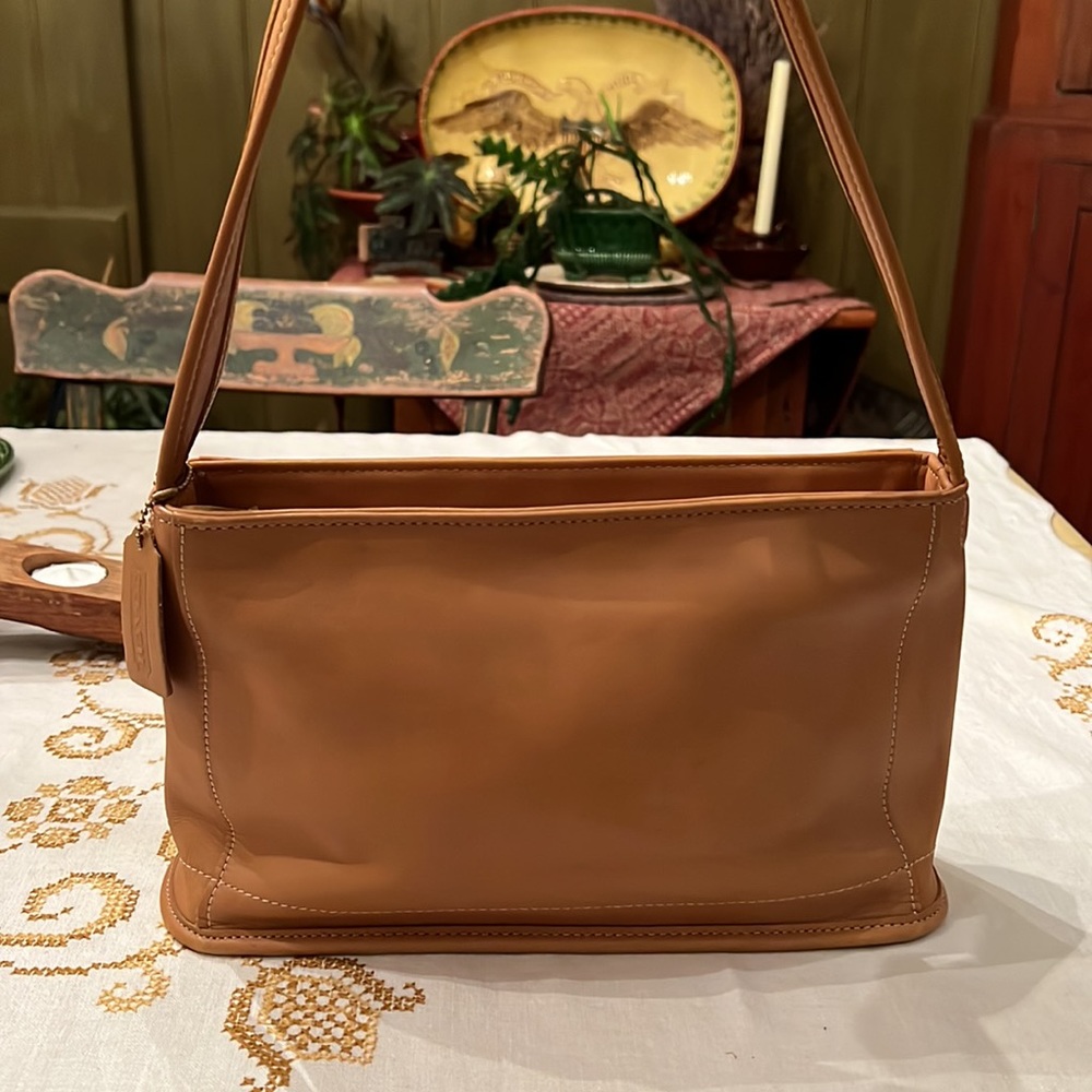 Vintage Coach Leather Bleeker Bag